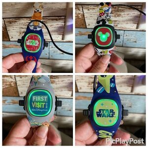 Lot of 4 Pre-Owned / Used Walt Disney World MagicBand+ bands w/ chargers